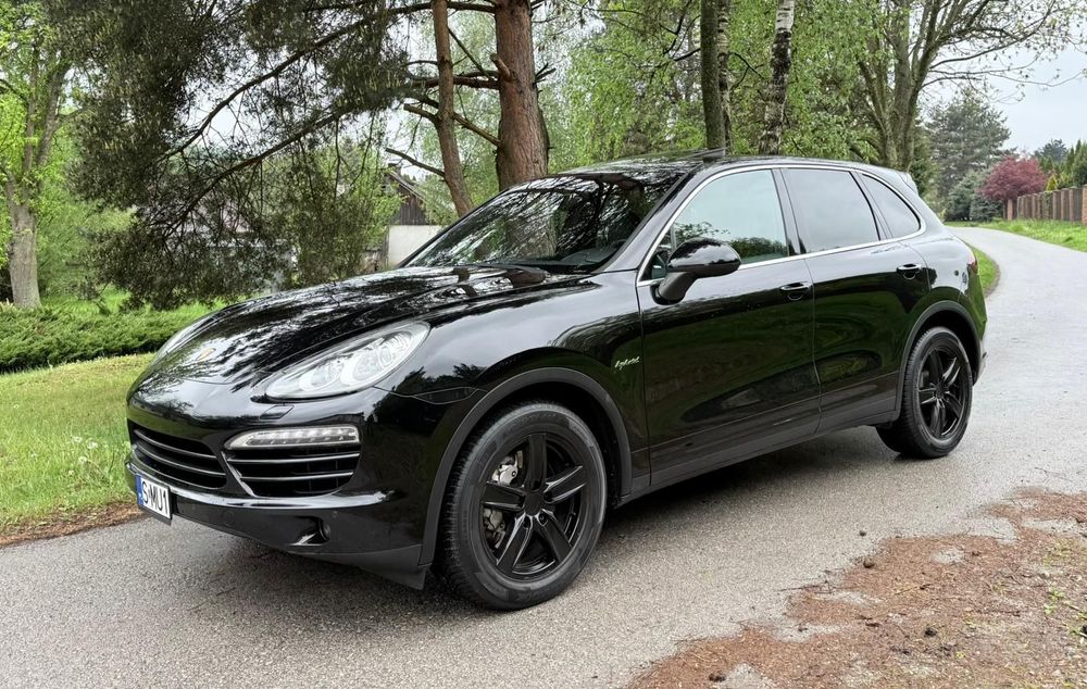 Porsche Cayenne 3.0 V6 S-Hybrid 379KM. Bogata wersja. Bardzo zadbany. Nowy rozrząd.