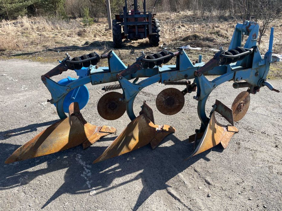 Продам Плуг 3-корпусний Overum 3-25-30-35-40 Rabe Werk Kverneland