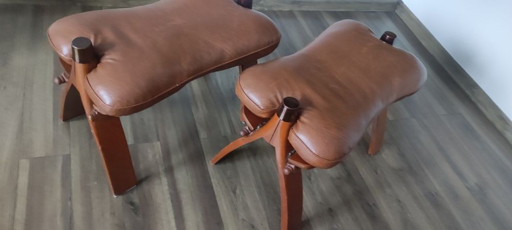 Taboret skórzany szt 2