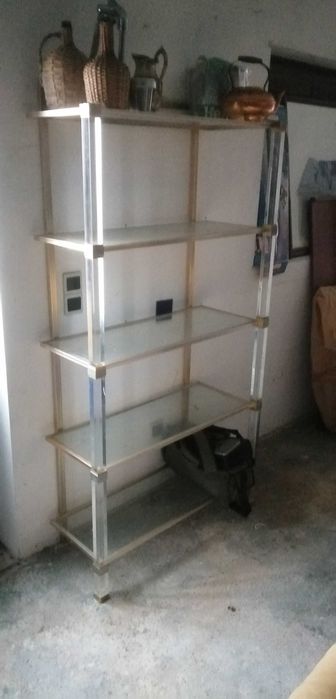 estante em acrílico