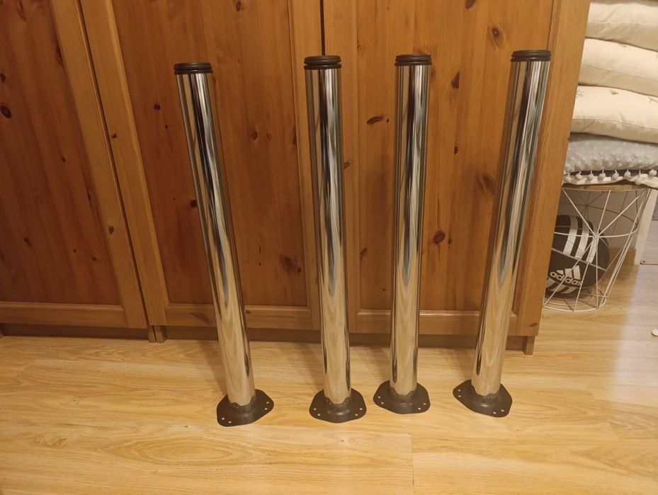 4 sztuki nogi srebrne  70 cm - 73 cm