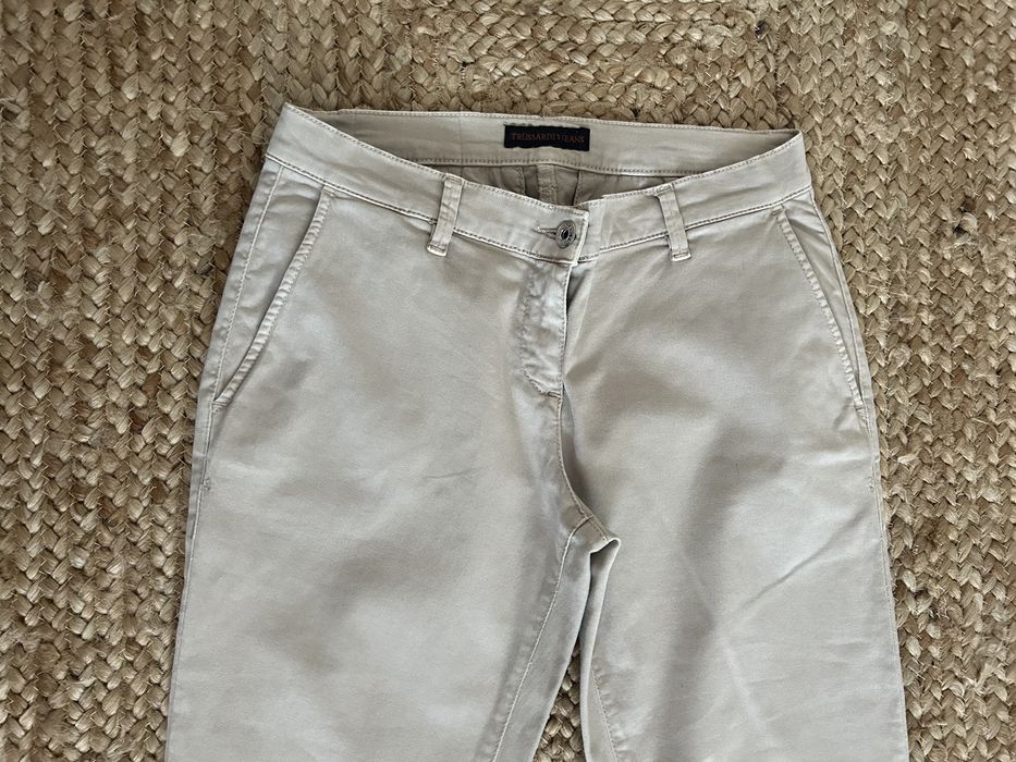 Calcas beges Trussardi