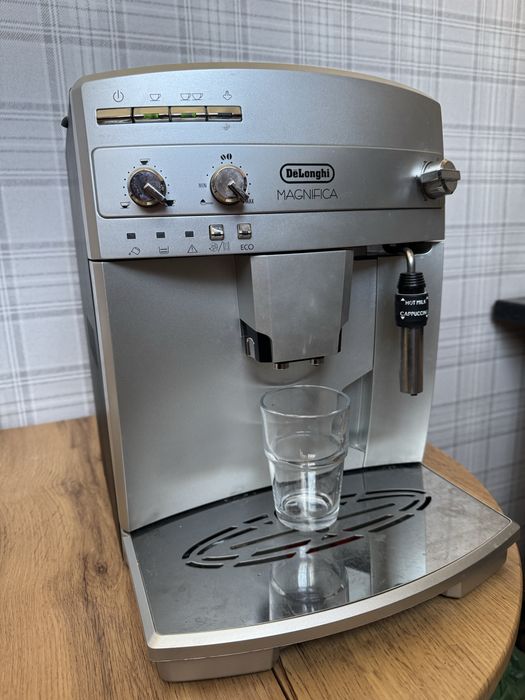 Ekspres do kawy DeLonghi ESAM 03.120.S