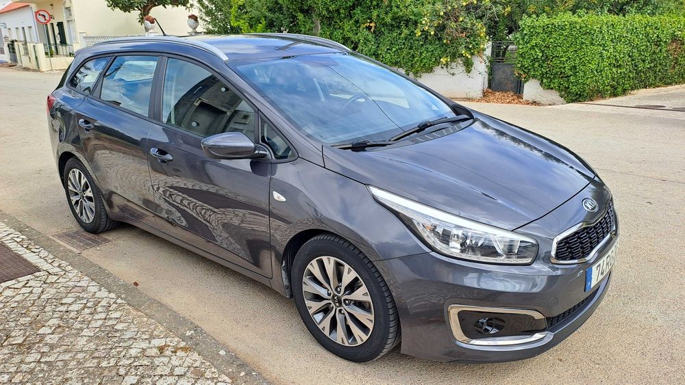 Kia Ceed SW 1.4 CRDi EX | Nacional | Histórico Kia | 137k km