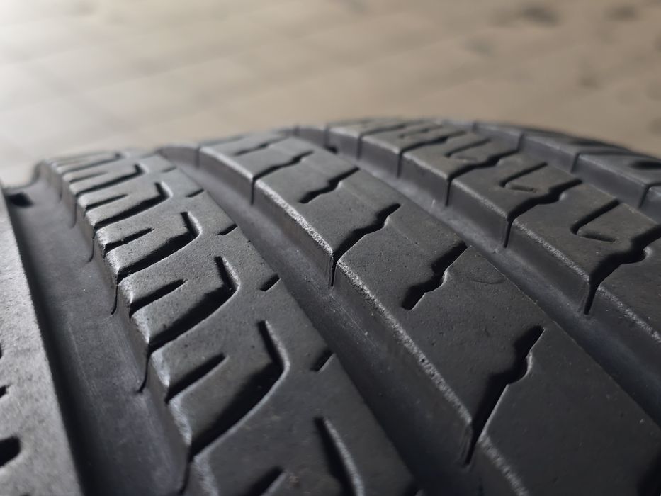 Pneus 225/55 R19