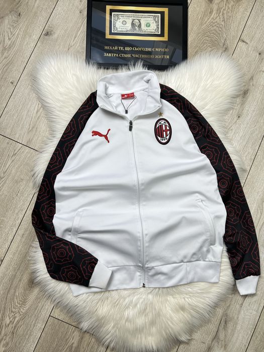 ac milan - купити чоловічі кофти та светри - Ціна на OLX.ua