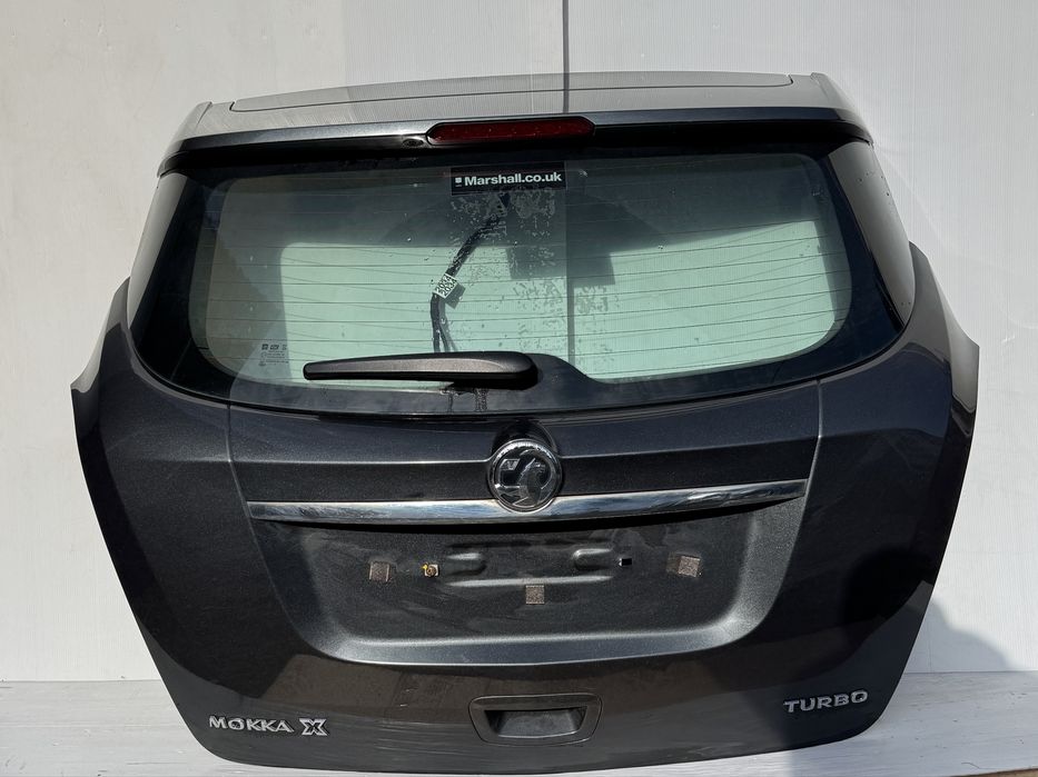 Opel Mokka X klapa bagaznika Z10D