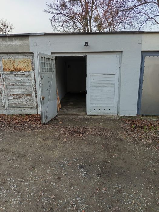 Sprzedam garaż – Wrocław, ul. Krzywa (Plac Grunwaldzki)