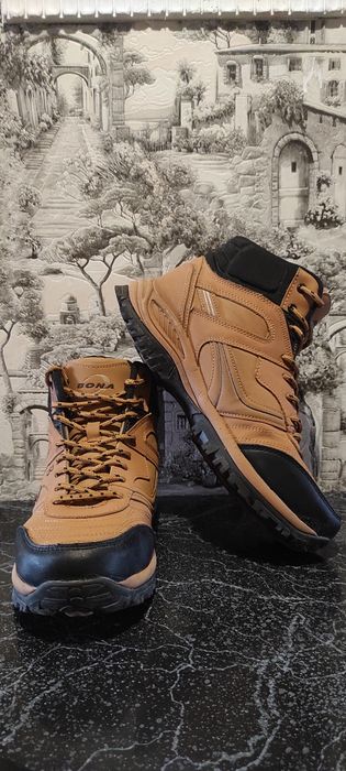 Bona зимові ботинки