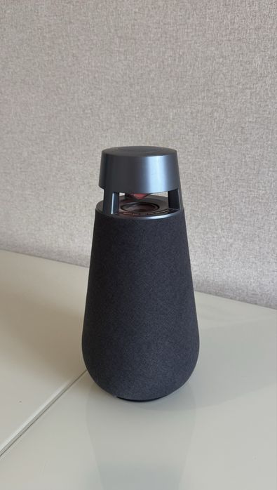 Bluetooth-колонка LG XBOOM 360