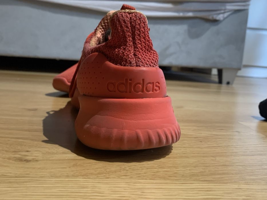 Buty adidas czerwone rozm. 42