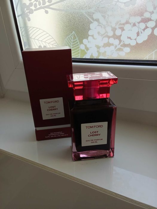 Tom Ford lost cherry polecam