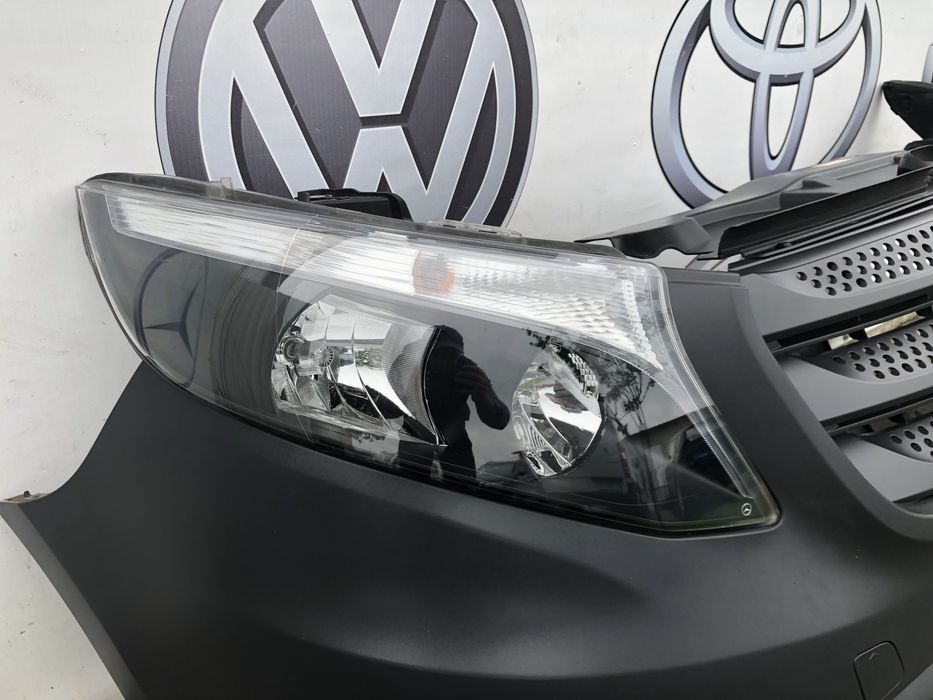 Бампер усилитель  (фара) вито віто Mercedes Vito w447 Metris EVito