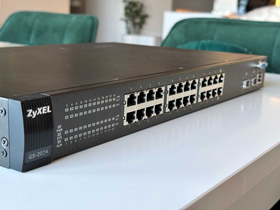 Przełącznik Sieciowy Switch Zarządzalny ZYXEL GS-2024 24 Porty Gigabit