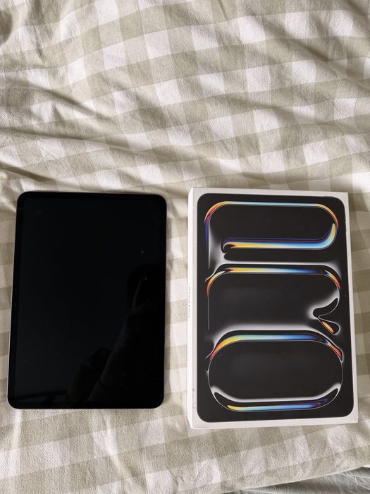 IPad Pro 11-inch (M4) Wi-Fi + Cellular