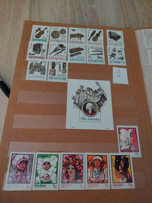Klaser ze znaczkami oferta dla filatelistów
