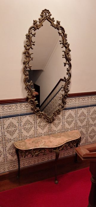 Conjunto mesa e espelho