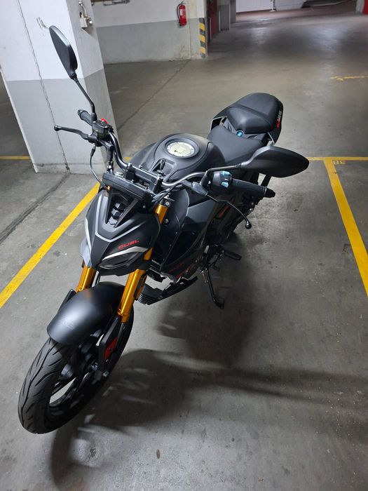 Vendo a minha 125