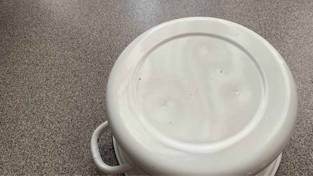 Емальований  посуд