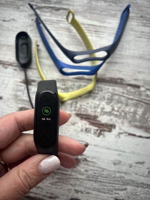 Фітнес браслет Mi smart band 4