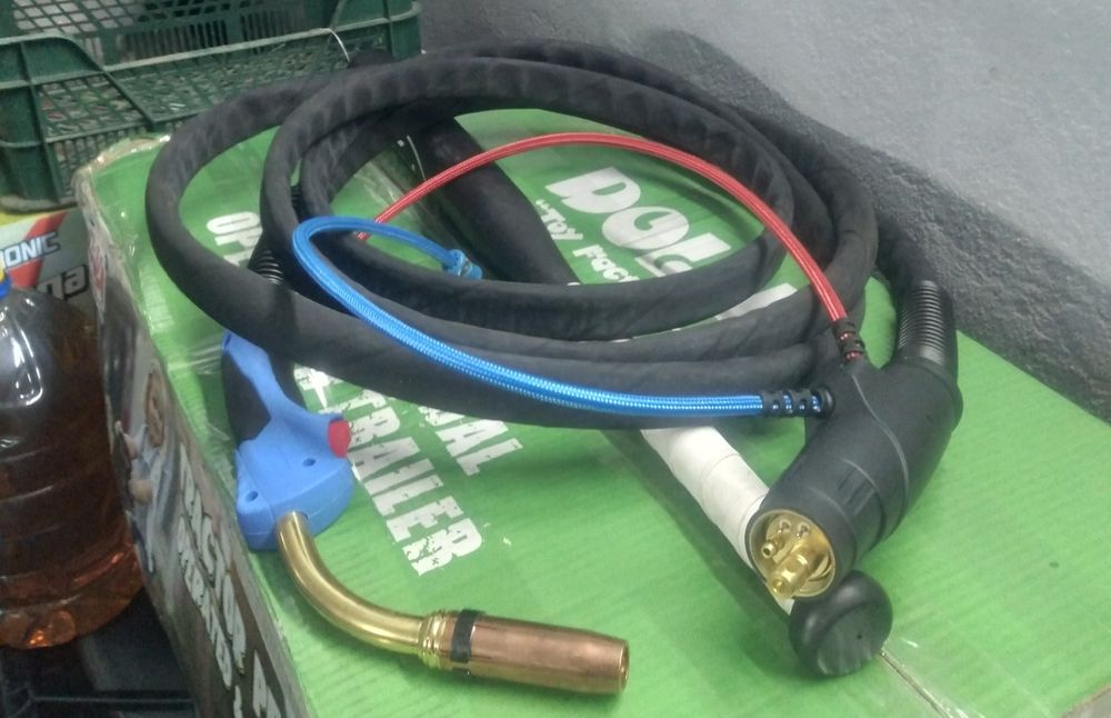 Зварювальний пальник  MB EVO PRO 501D 5-6 .. м WZ-2.   Пальник напів автомата з охолодженням