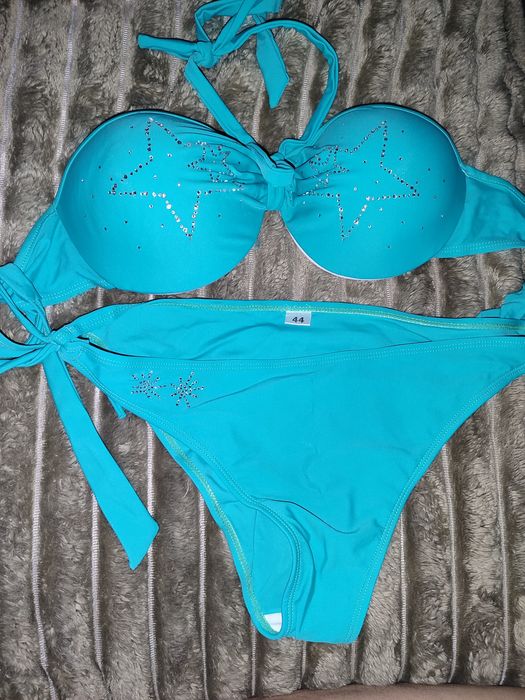 Продам купальник