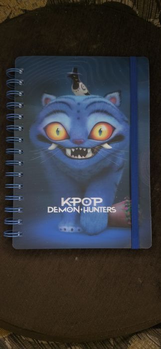 Zestaw do szkoły K-POP DEMON HUNTERS
