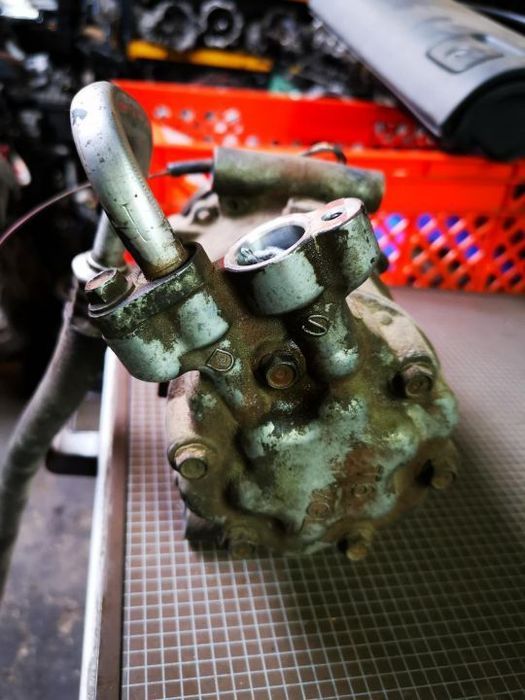 RENAULT CLIO II 1.2 COMPRESSOR DE A.C AC011