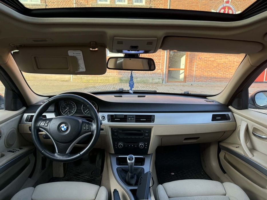 BMW e90 330D 231KM