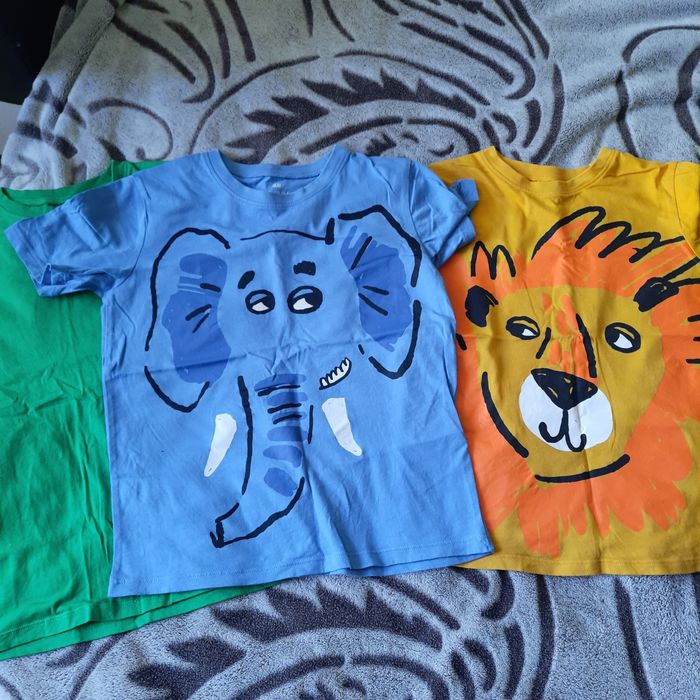 Комплект літнього одягу для хлопчика hm 6-7 років