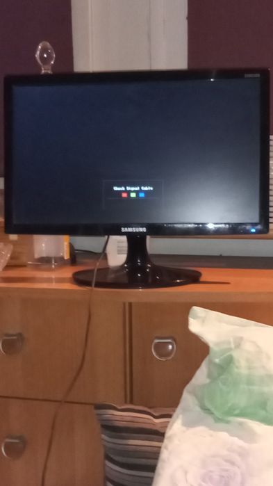 Samsung S19D300NY monitor LCD