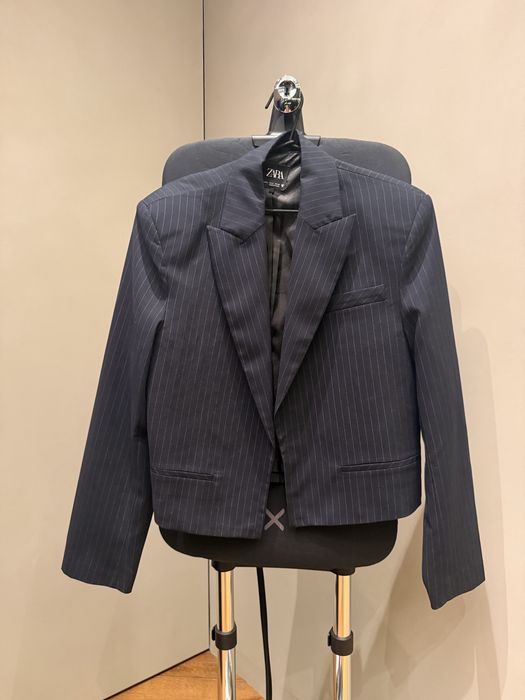 Жакет Zara.