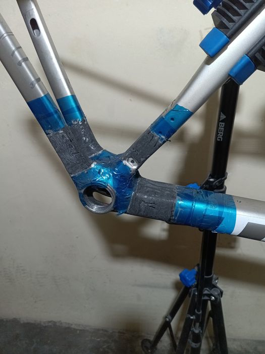 Reparação de quadros de fibra de carbono