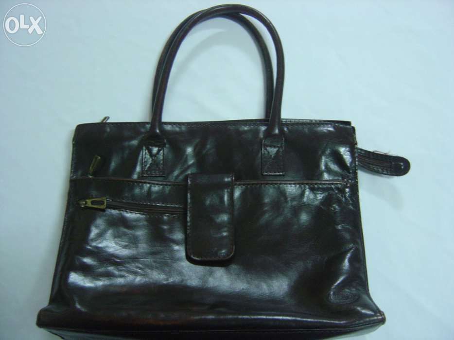 Carteira de senhora em pele