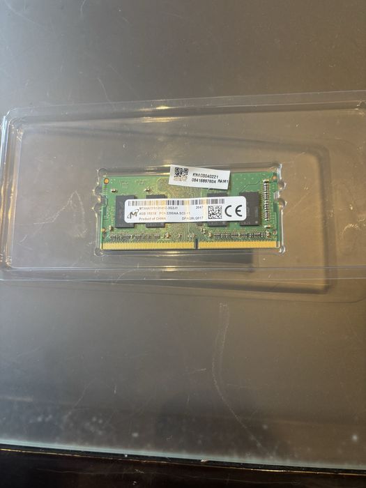 Memória RAM DDR 4 de 4GB