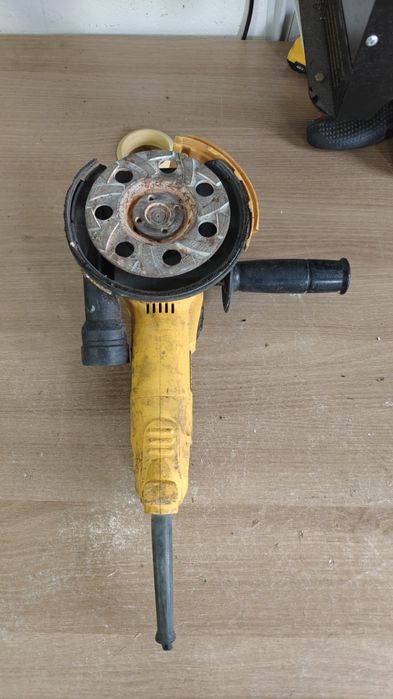 Szlifierka DeWalt D28139 stan nieznany