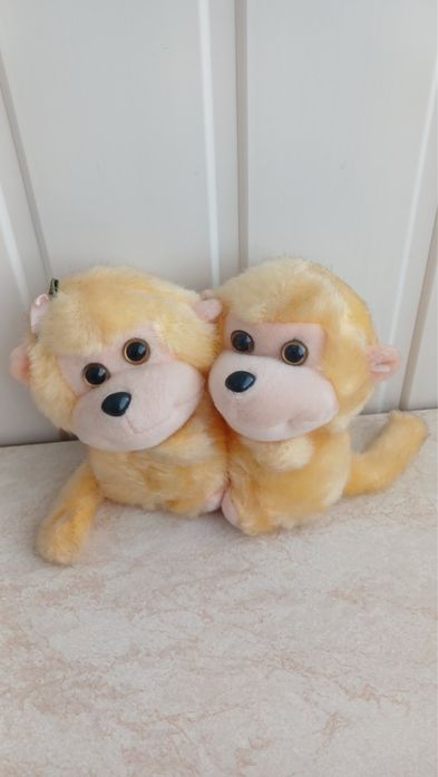 Продам мягкую игрушку обезьяна