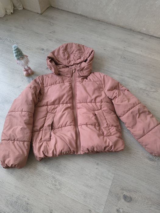 Продам дитячу  куртку H&M