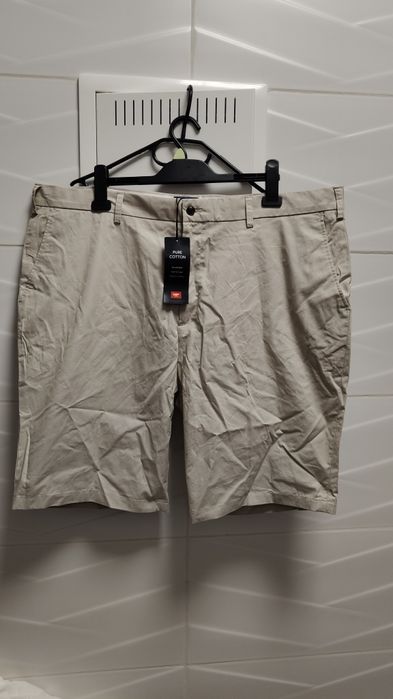 Spodenki Cotton r. 44 pas 114 cm beż NOWE