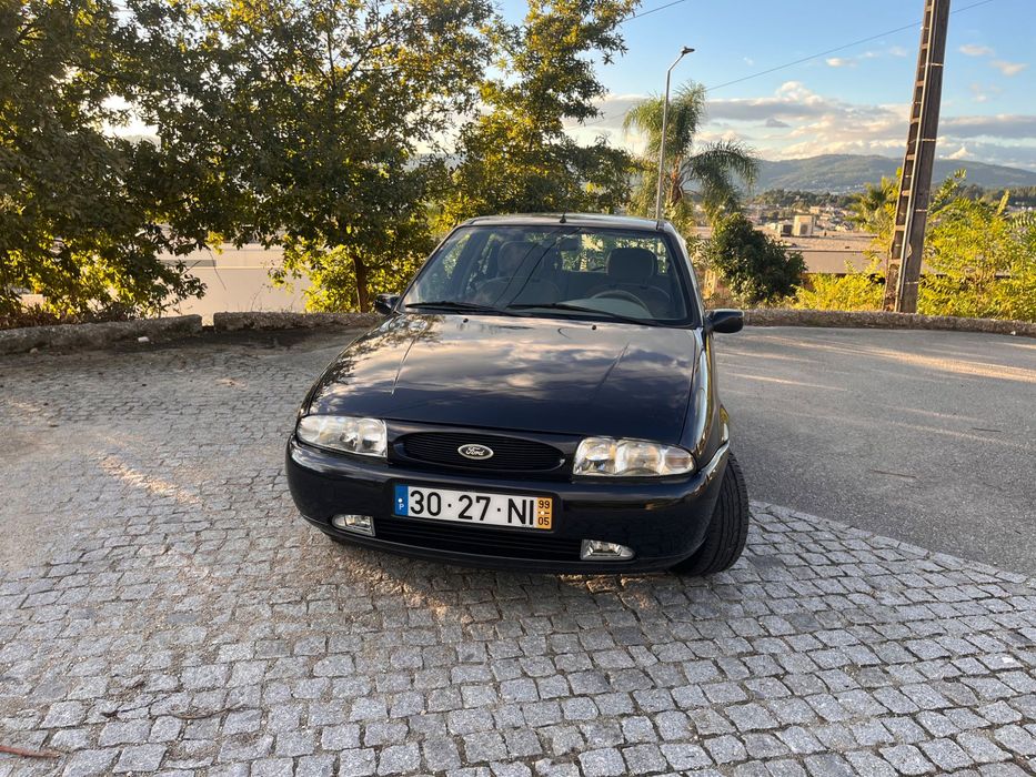 Ford Fiesta Ghia 1999 — photo 3