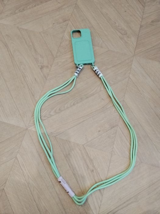 Etui iPhone 13 pro max + gratis