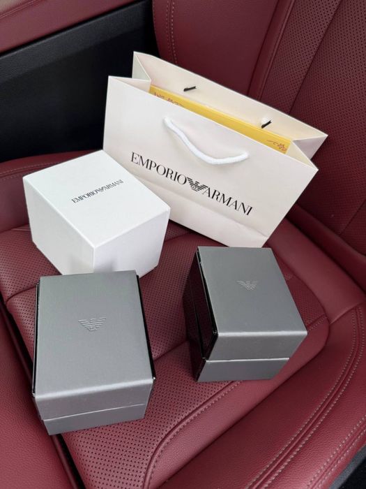 Тренд цього сезону!Часи Emporio Armani!