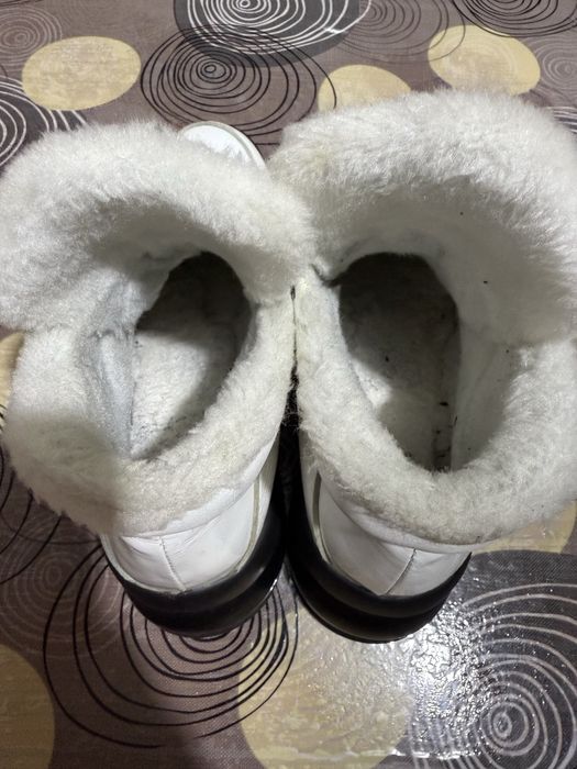 Зимні сапожки.