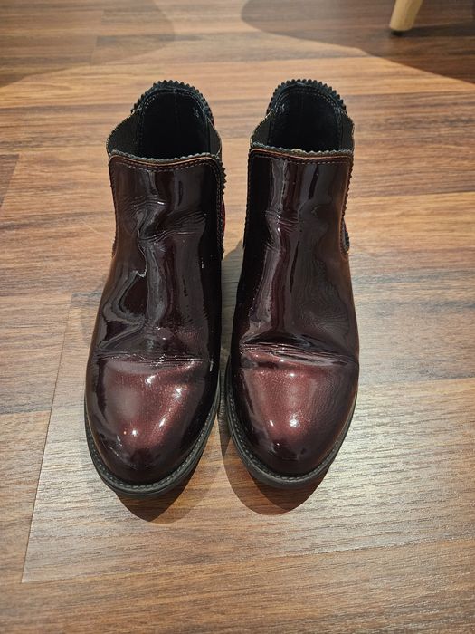 Botas bordeaux com veludo