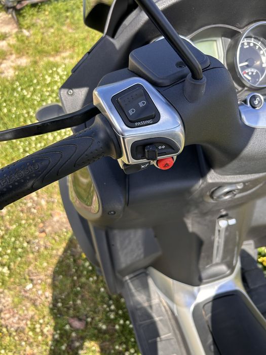 Piaggio MP3 LT 400cc