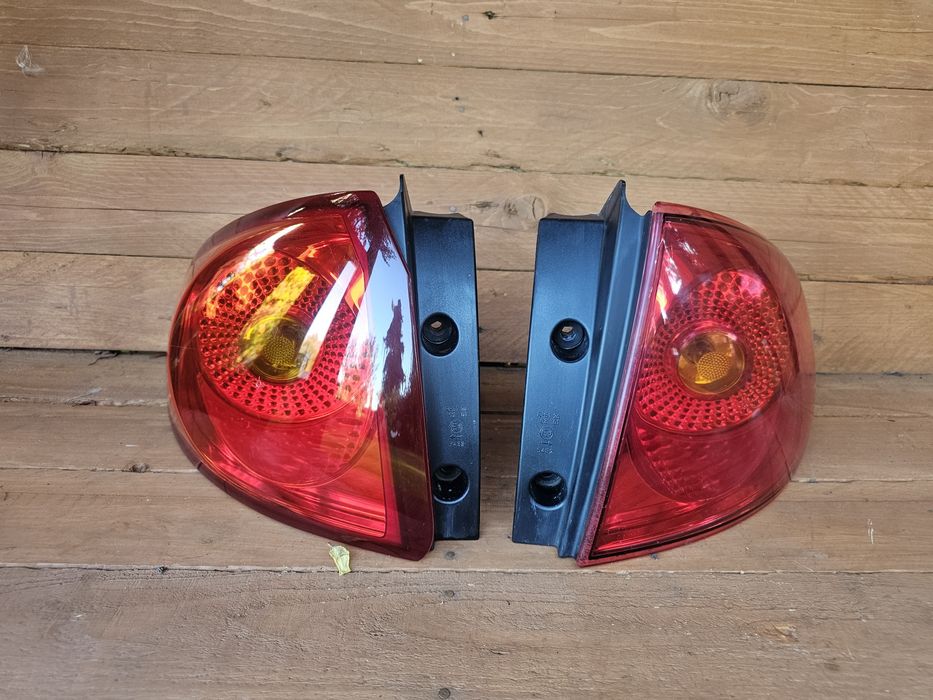Lampy lampa tył tylna prawa lewa Seat Altea Eu Oryginał komplet