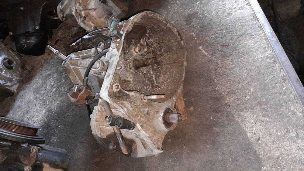 КПП коробка передач Меган Кенго СЦеник Трафик Megane Kangoo Trafic