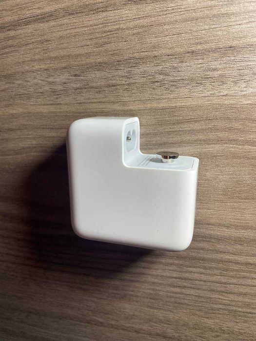 Зарядний пристрій Apple A1540 29W та A1882 30W USB-C Power Adapter