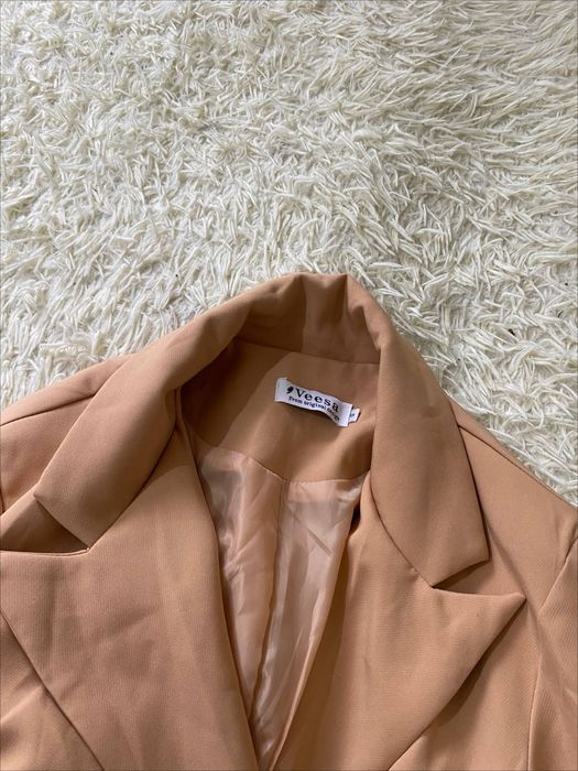 Сукняпіджакбежева