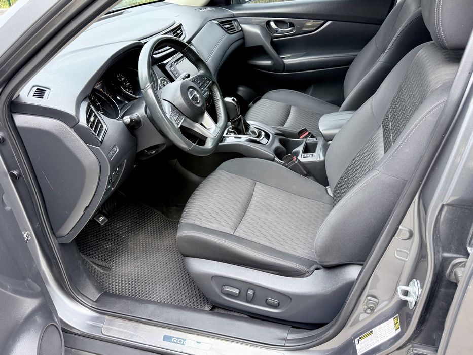 Продам Nissan Rogye